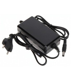 Power Adapter AC/DC 12V, 2A
